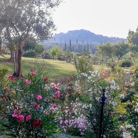 Vakantieboerderij Aroggia Farm